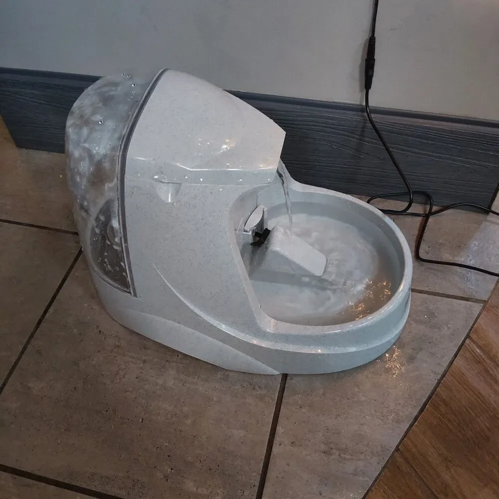 PetSafe Drinkwell Platinum Pet, Cat and Dog Water Fountain - PWW00-13703
